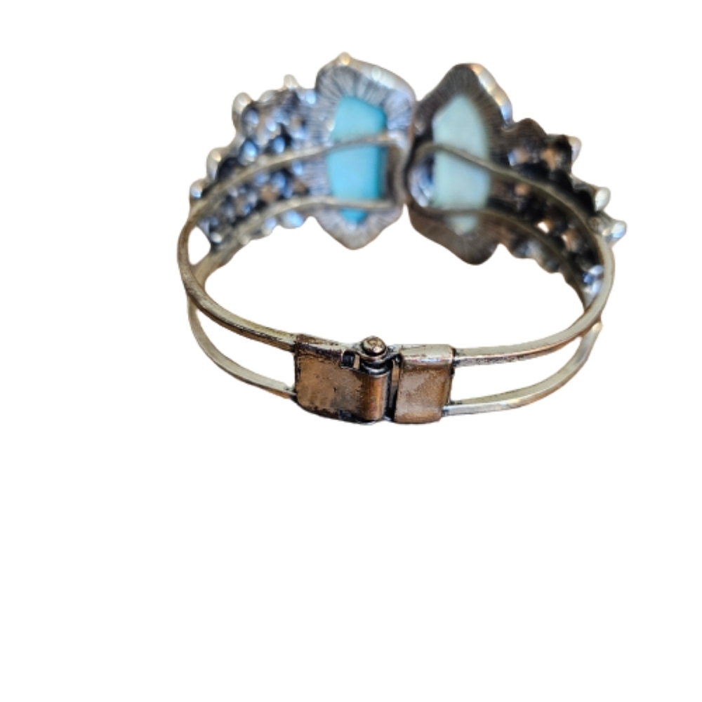 Green/Turquoise Hinge Bracelet - Picture 6 of 6